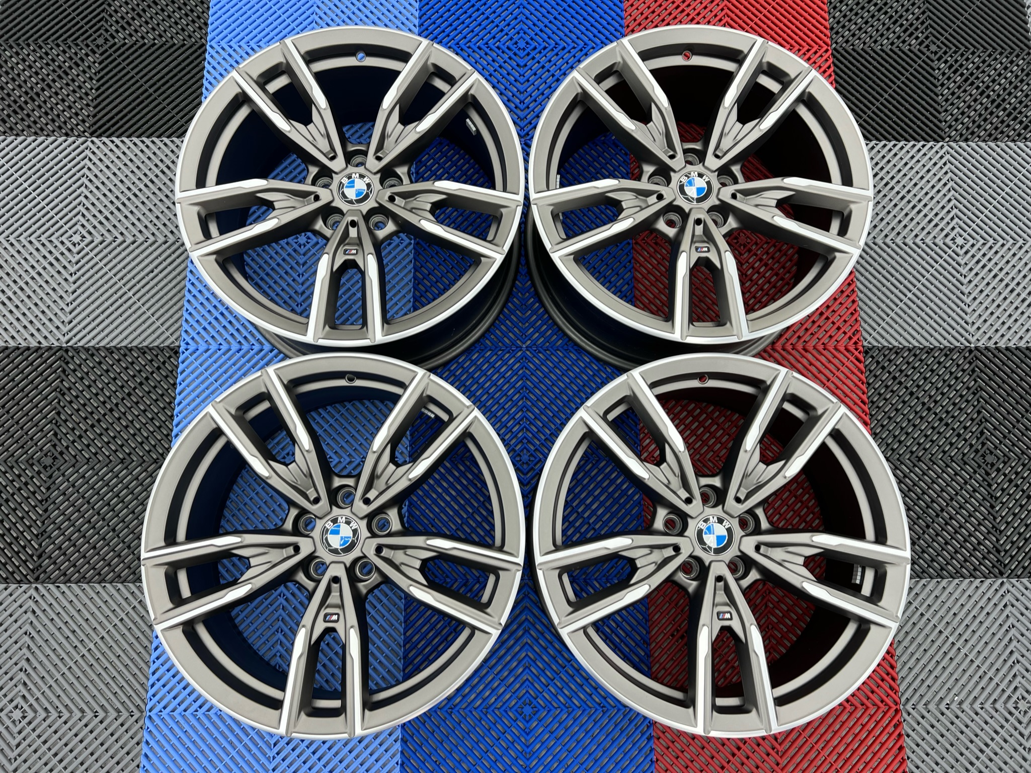 USED 19" GENUINE BMW G20 3 SERIES STYLE 792 M SPORT ALLOY WHEELS, DELIVERY MILES ,WIDE REAR